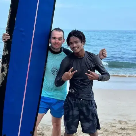 Uluwatu Surf Lesson Bali